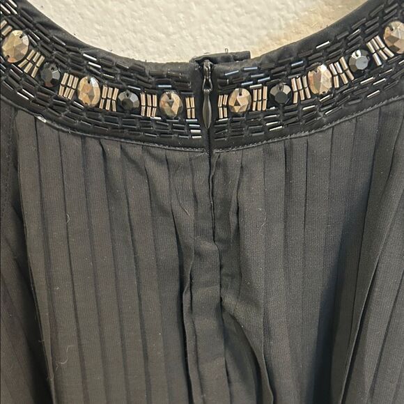 Nicole Miller Black Sleeveless Top with Embellished Neckline - Picture 4 of 5